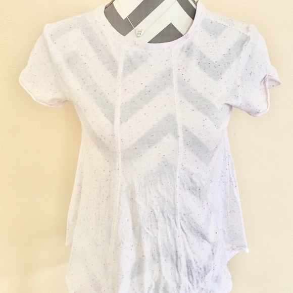White Polka-Dot t-shirt - Picture 1 of 3